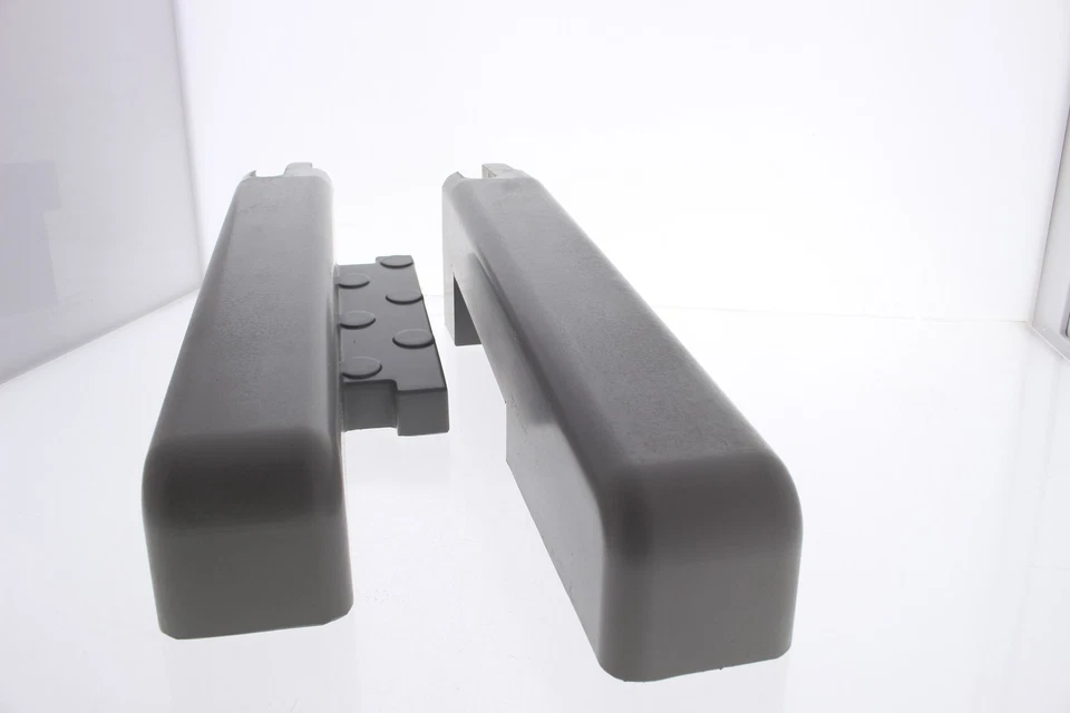 Концевые направляющие для кабельного пандуса Hubbell HBLAT5RAMPERA серые AccessTrak 2,5 дюйма x 14,75 дюйма x 4 дюйма - Изображение 2 из 4