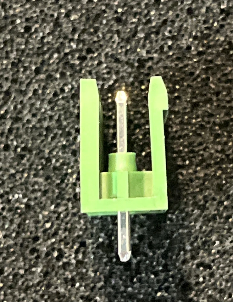 20 Each ~ EM253503VO ~ Terminal Block ~ 3Pos ~ Pitch 0.197" (5.00mm) ~ Vertical - Image 4 of 4