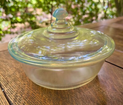 Vintage Opalescent FRY Clam Broth OvenGlass Covered Baking Dish  7.5''  1920-7