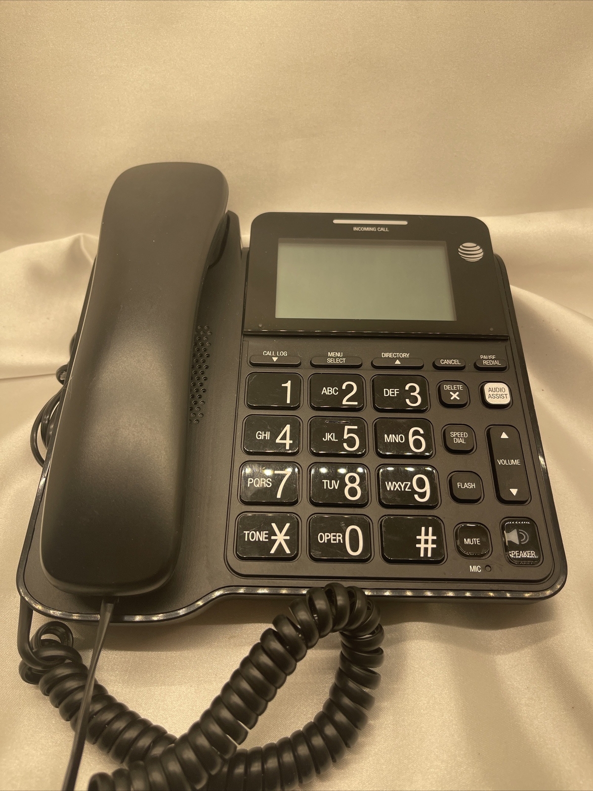 AT&T CL2940 Landline Corded Phone Desk Wall Telephone Caller ID Speaker