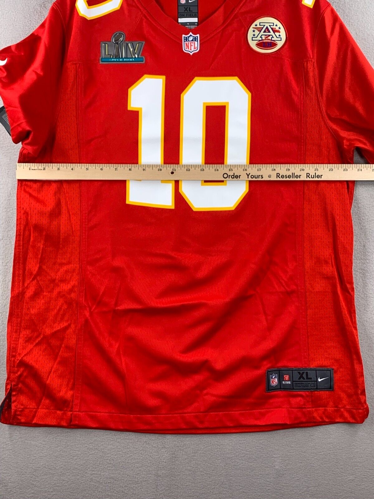 Nike Kansas City Chiefs No10 Tyreek Hill Olive/USA Flag Women's Super Bowl LV Bound Stitched NFL Limited 2017 Salute To Service Jersey