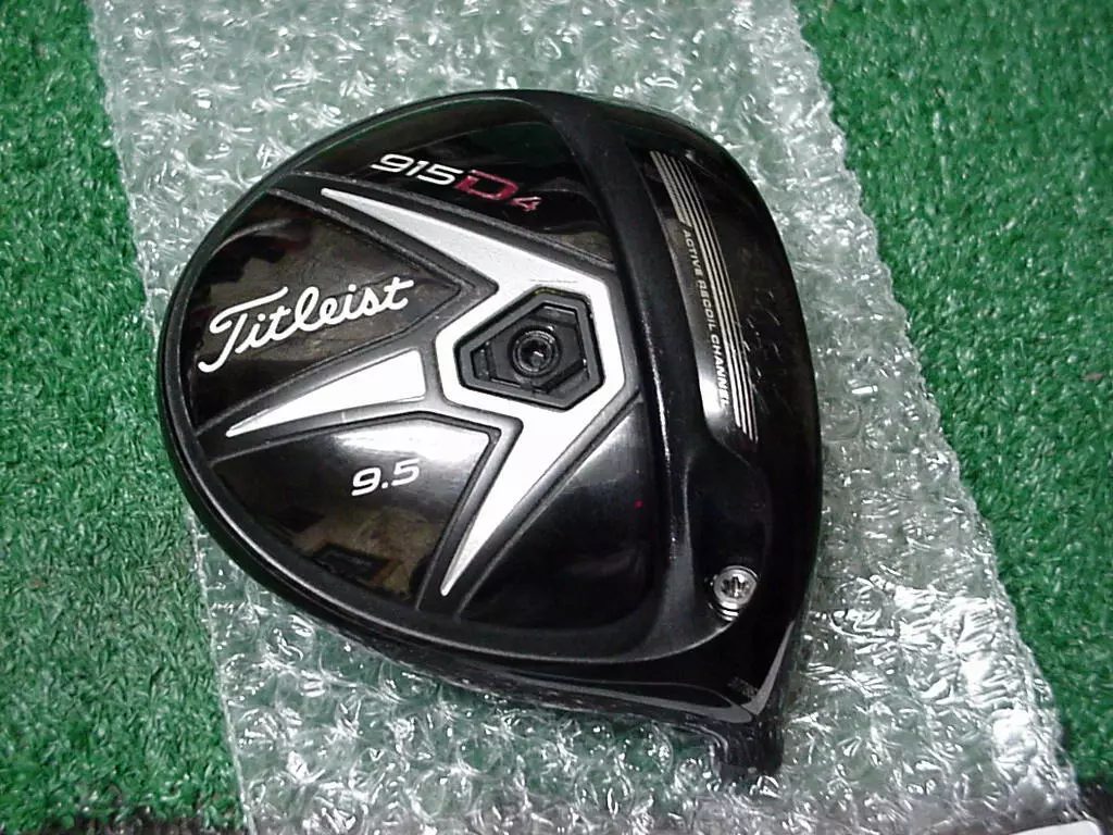 Nice Titleist 915 D4 9.5 degree Driver Head & Screw | eBay