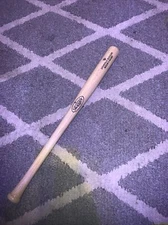 Louisville Slugger Museum & Factory Souvenir 18" - Mini Baseball Bat