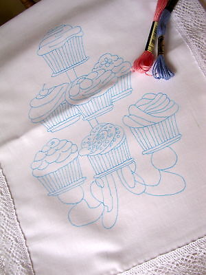 Tablecloth to embroider Celtic design with lace edge printed embroidery CSOOO5