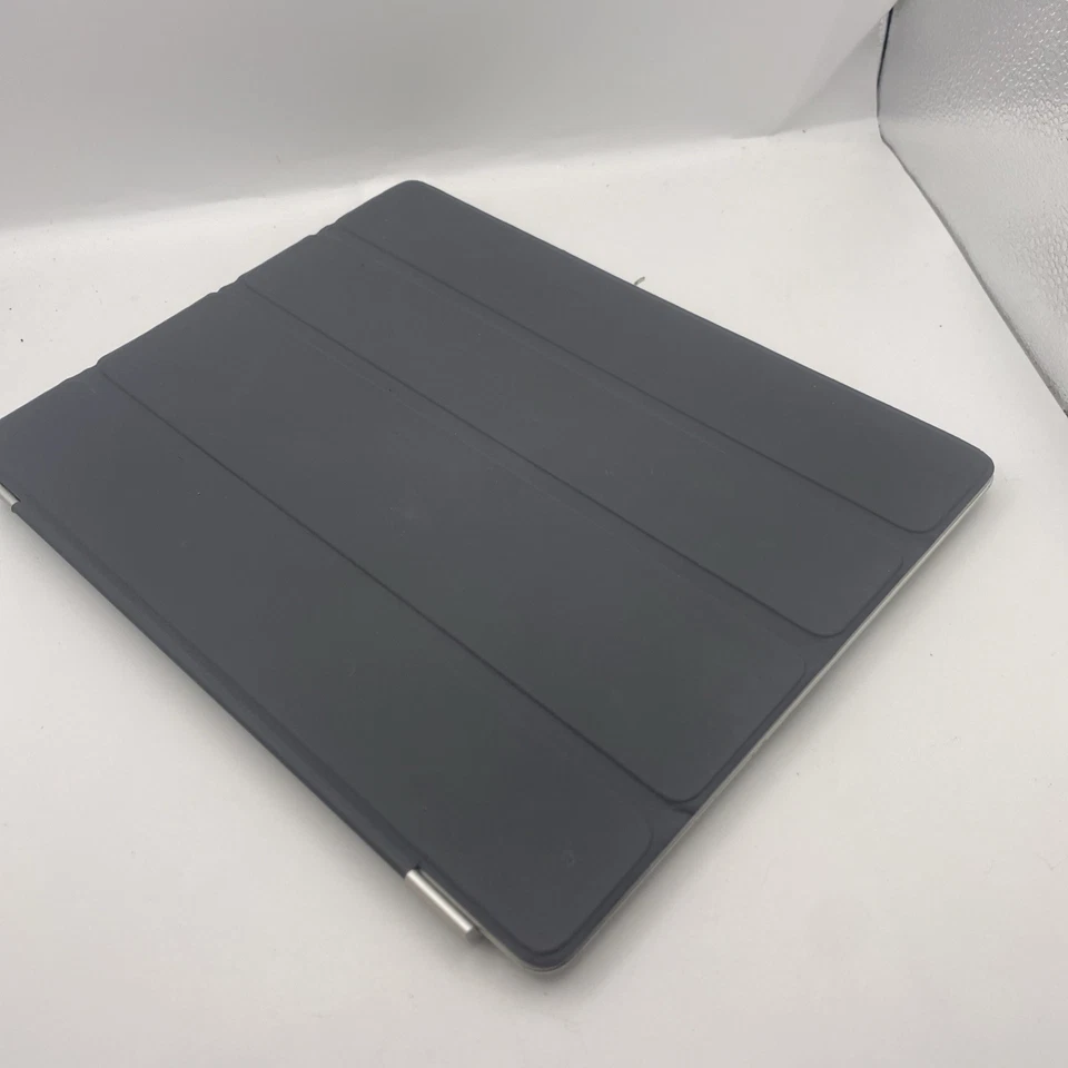 Apple iPad 3rd Generation 16GB White A1430 Unlocked Wi-Fi And 4G - Image 4 of 4