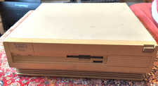 Commodore Commodore Amiga Vintage Personal Computer A3000