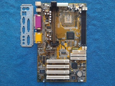 Jetway J-710AF REV 1.01 Slot 1 ATX Vintage Retro Motherboard PCI, SDR SDRAM, VGA