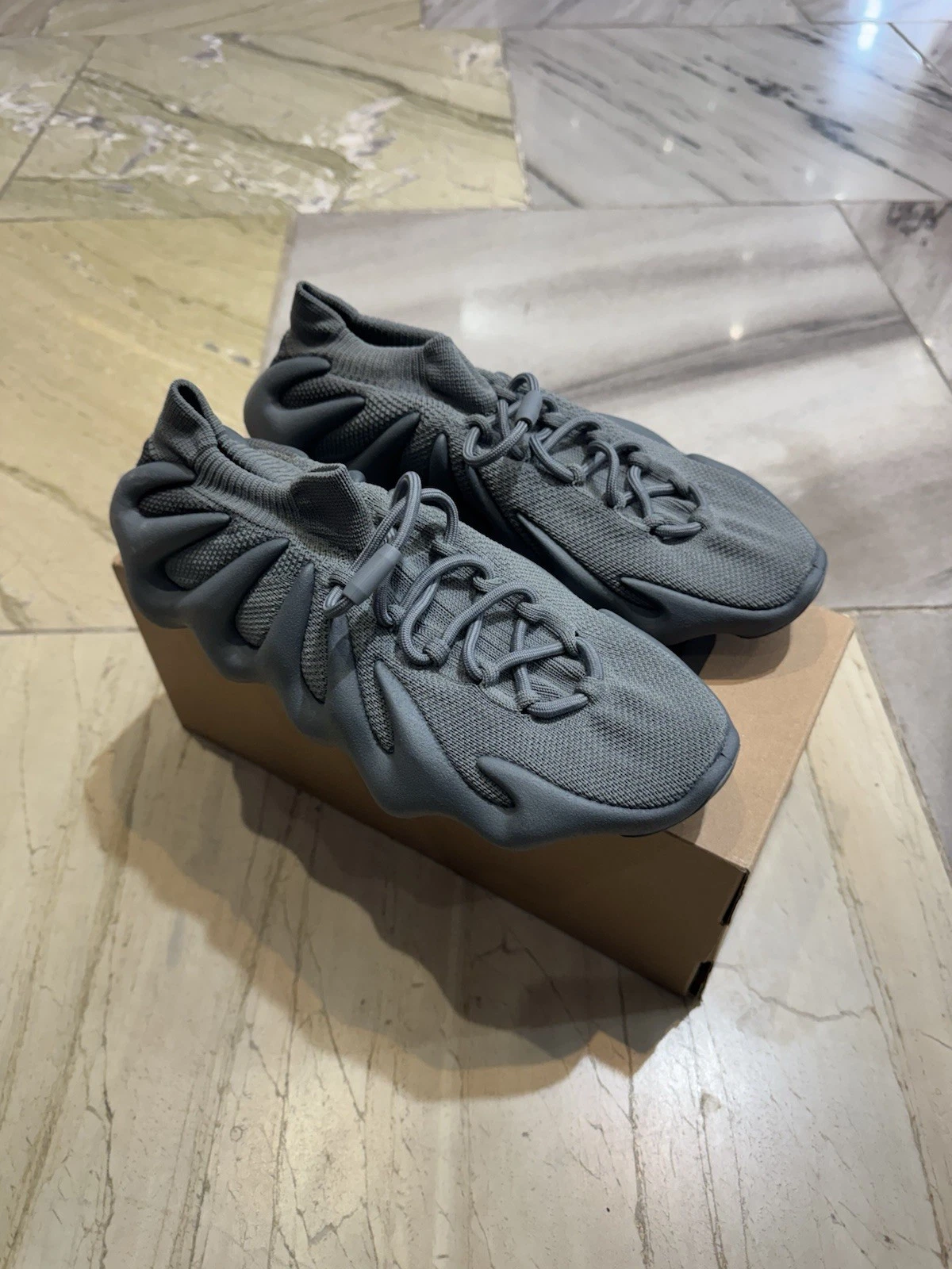 Yeezy 450 Stone Marine IG5530 taglia UK 10 EU 44 5