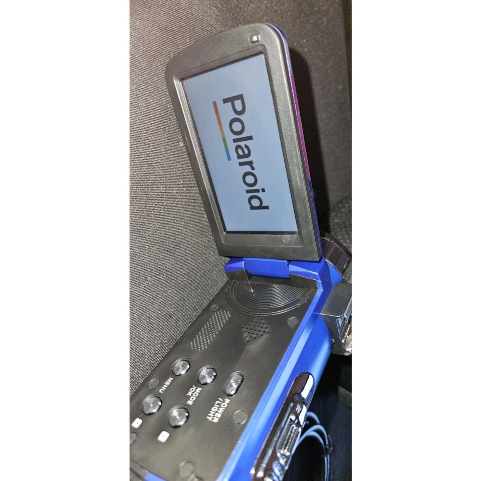 Polaroid 4K 18X Zoom Touch Screen Wi-Fi Camcorder Blue Complete NWOB - Image 2 of 4