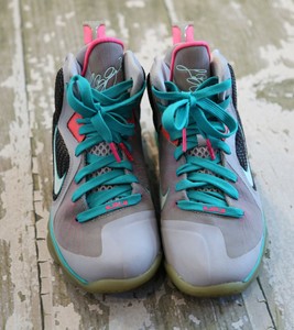 nike lebron james 9