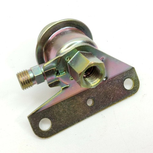 New Genuine GM 10028562 Fuel Injection Fuel Pressure Regulator - Picture 3 of 4