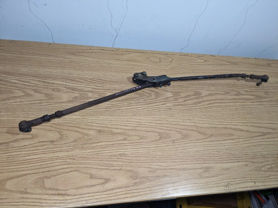 Conjunto de varilla de amarre de soporte de dirección VW Quantum - USADO/PIEZAS Foto 2 de 4