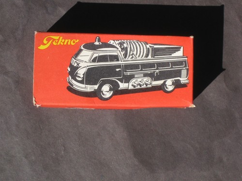 VINTAGE TEKNO (DENMARK) 1950s VW SLANGEVOGN FIRE TRUCK # 408 MINT ORIGINAL BOX - Picture 2 of 13