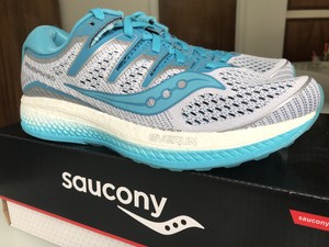 saucony triumph ladies