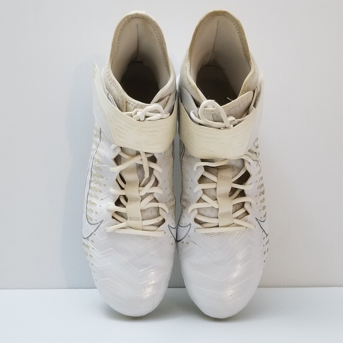Nike Alpha Menace Pro 2 Mid Football Cleats White Chrome  display picture 1