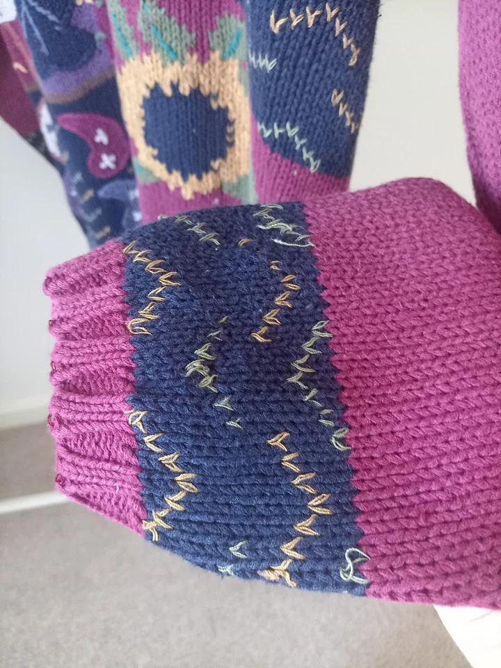 Vintage American Autumnal Knitted Pullover Jumper. Size 12/14 - Image 4 of 4