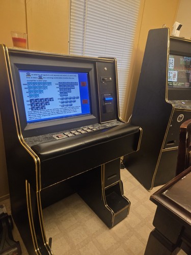 Mechanical Slot Machine Collectible Token Black Cabinet with Gold Trim