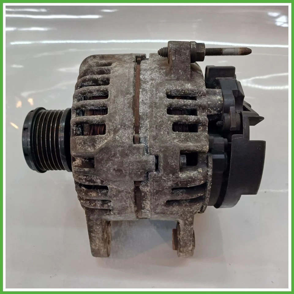Alternatore BOSCH 0124425037 RENAULT CLIO 3a Serie 1.5 dCi 8200360480 2005 - Immagine 3 di 4