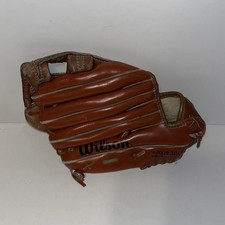 Wilson A2171 Baseball Glove Youth Model Pedro Guerrero Right Hand Thrower 10"