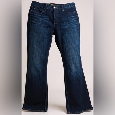 NWT Women's Lee Classic Deep Dyed Blue Denim Bootcut Jeans Size 16
