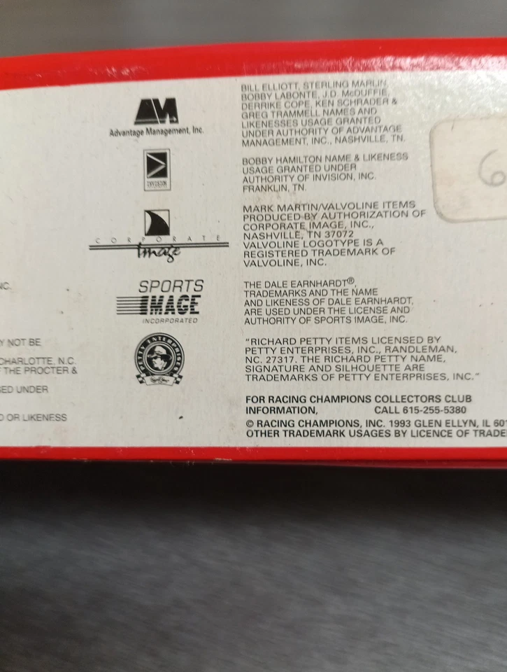 Racing Champions 1993 Racing Team Transporter escala 1/87 NASCAR Joe Nemechek Foto 3 de 4