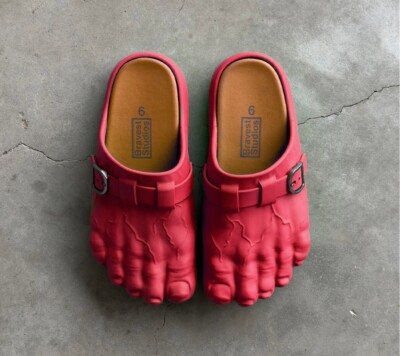 Bravest Studios *HULK* Red Foot Clogs Mens Size 11 NEW | eBay