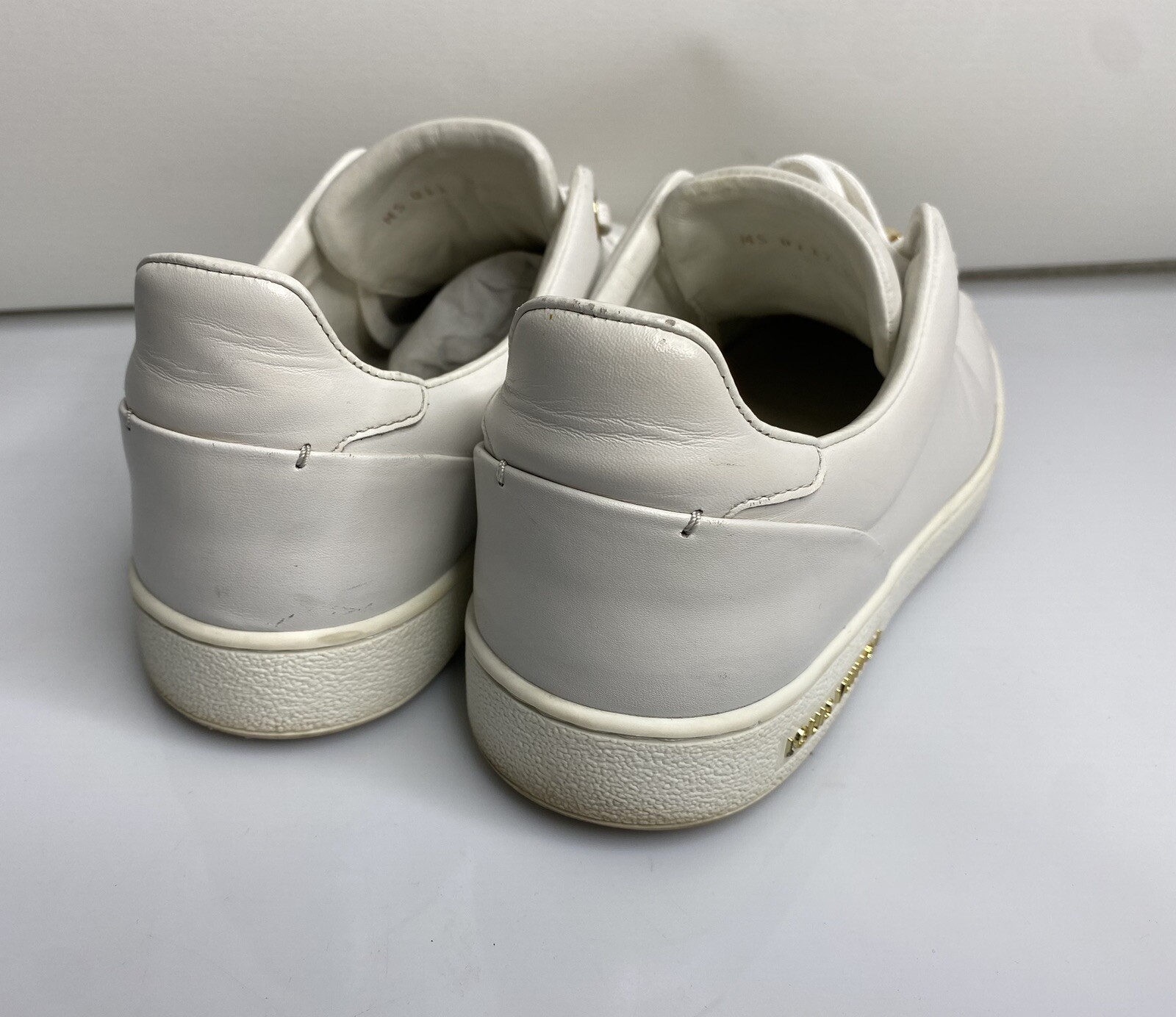 Women’s Louis Vuitton Sneakers Frontrow V Emblem Leather White Size 38,5 image 5