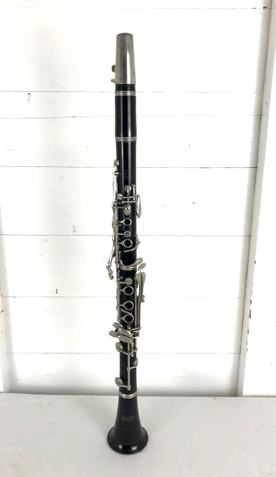 Bundy Selmer Resonite Clarinet w/ King Case - Image 2 of 4