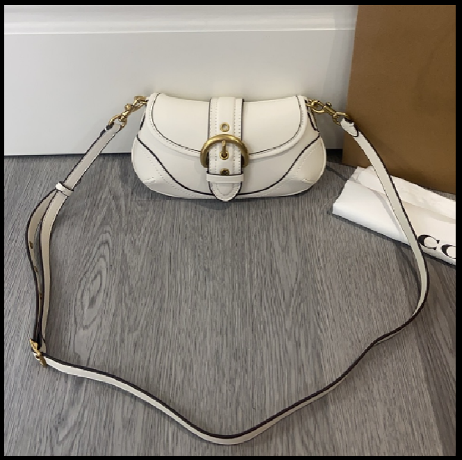 COACH CAN44 Soho Bag 25 In Signature Jacquard Chalk Brass Outlet