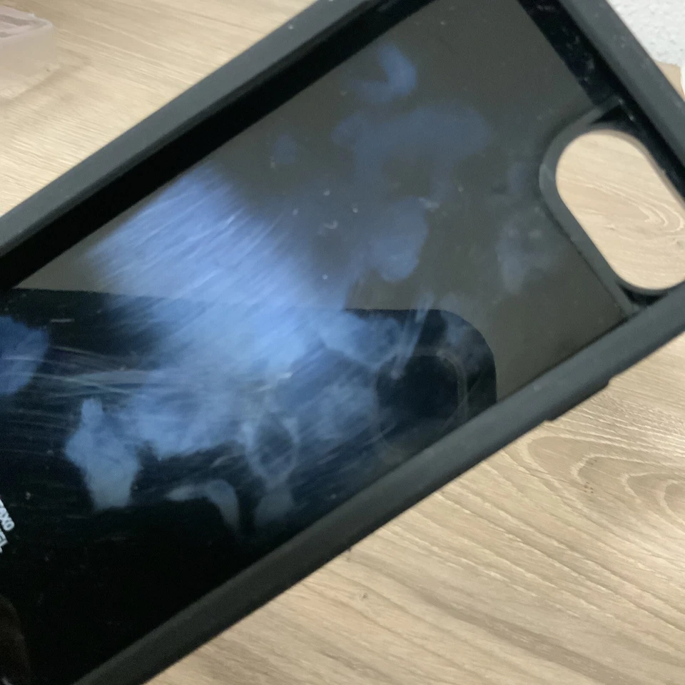 📀 Marvel Captain America & Iron Man Waterfall Case - FOR IPHONE 7 (AS SHOWN) - Image 4 of 4