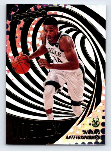 2021 Panini Revolution Basketball Giannis Antetokounmpo #10 PSA 10