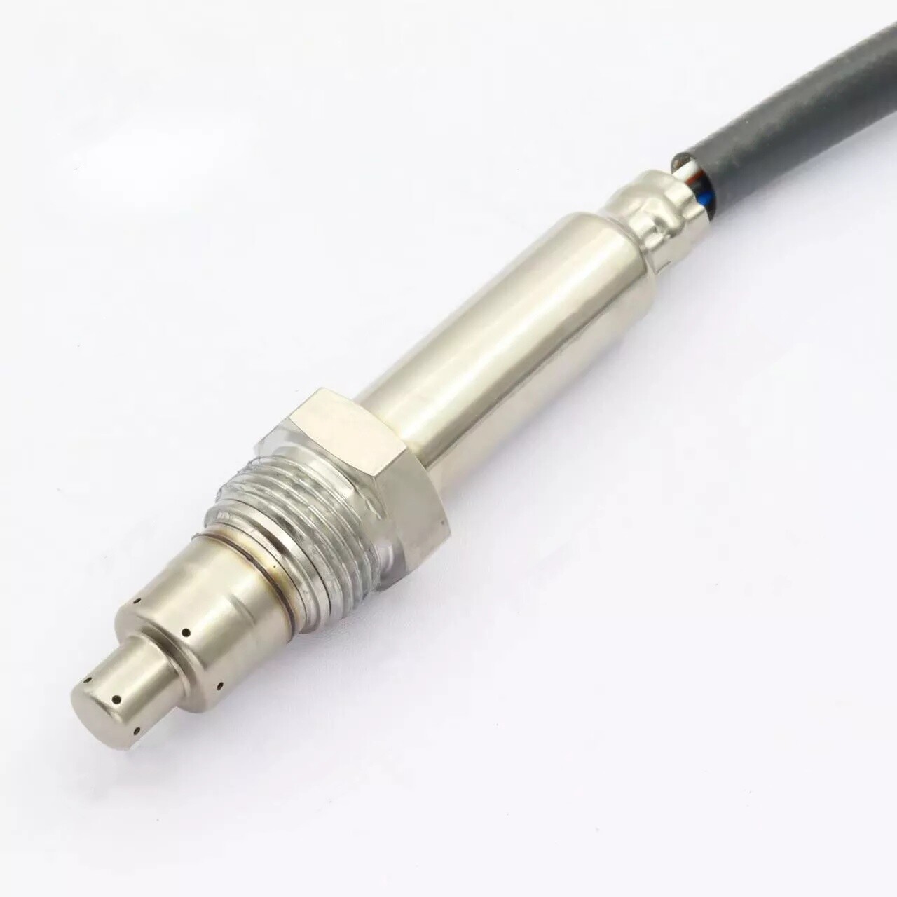 04466642 For Deutz TCD 2.9 3.6 L04 Nitrogen Oxide Sensor NOX