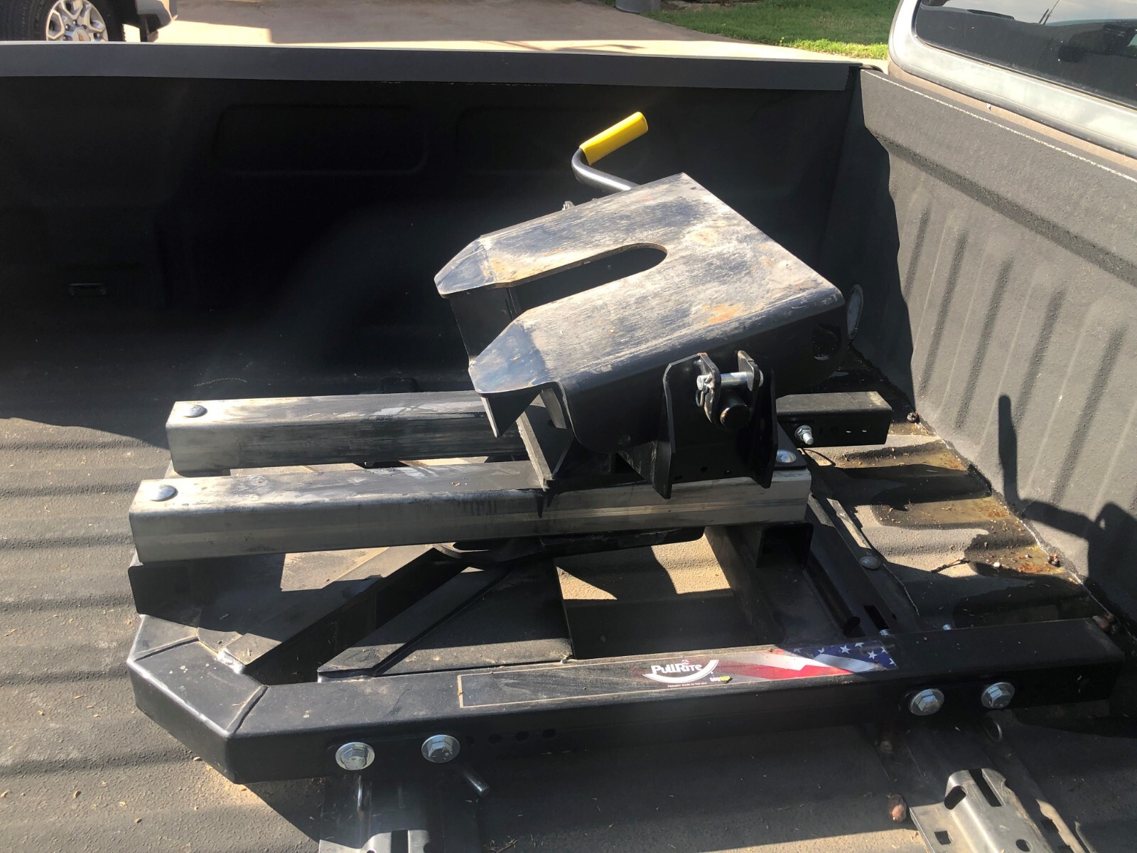 Pullrite PULL RITE SUPERGLIDE Super Glide 2700 AUTO SLIDING FIFTH WHEEL