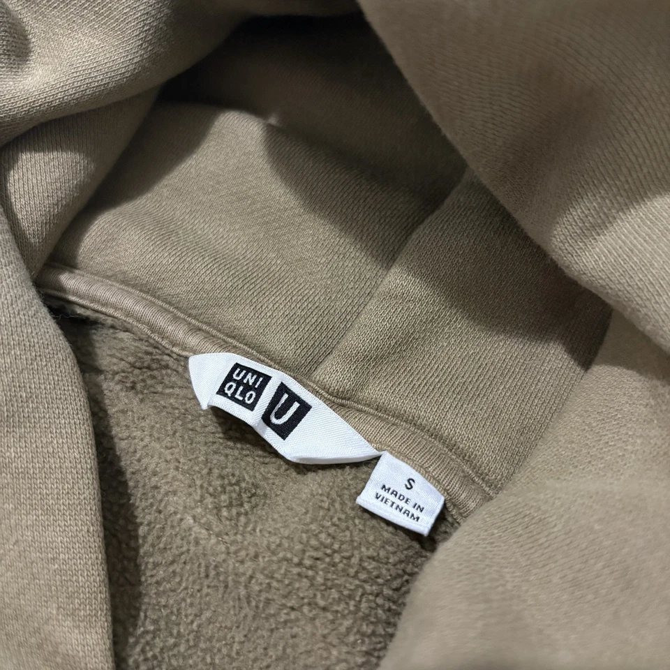 sudadera con capucha peso pesado uniqlo Foto 2 de 4