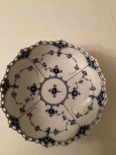 royal copenhagen musselmalet vollspitze  Schüssel 1018