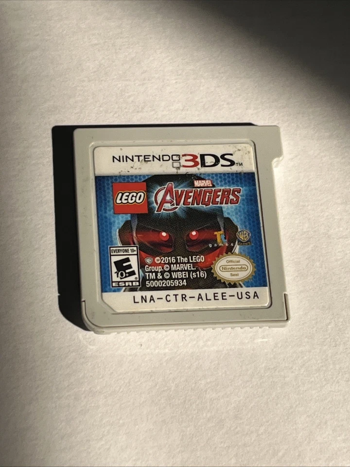LEGO Marvel Avengers Nintendo 3DS Juego con Manual Foto 2 de 3