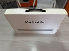 Apple Macbook Pro 17 Anno 2009 - LED Widescreen A1297 usato solo due settimane