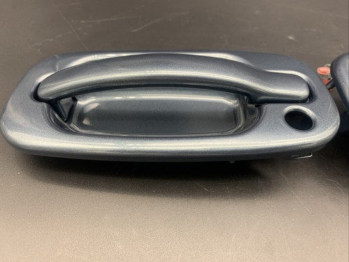 1999-2006 Chevy Silverado Sierra Suburban Yukon - DOOR FRONT HANDLE SET 2 - Foto 6 di 12