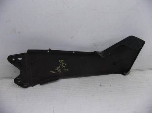 SUZUKI GSX750H FAIRING RIGHT HAND SEAT PANEL - Picture 3 of 3