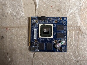 Apple 24" iMac A1225 Ersatzteile Display Glasscheibe Mainboard Gehäuse Fuß