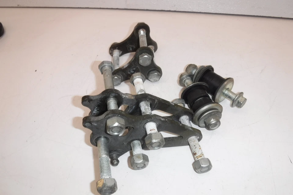 2012 victory vision ENGINE FRAME MOUNT MOTOR BRACKET BOLT SET PARTS LOT - Image 4 of 4