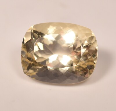 Saphir Jaune Naturel Du Sri Lanka 1,60 Ct – Certifié GGL – Forme Poire
