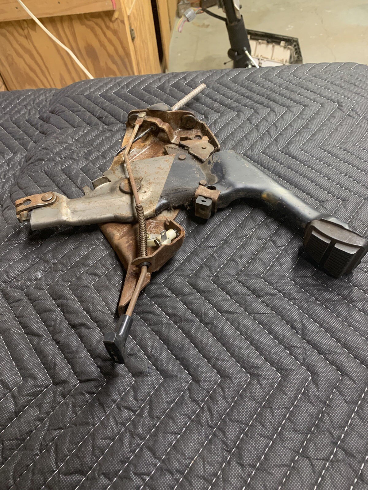 90 Ford E150 Van Econoline Parking Brake Pedal Assembly Emergency Unit eBay