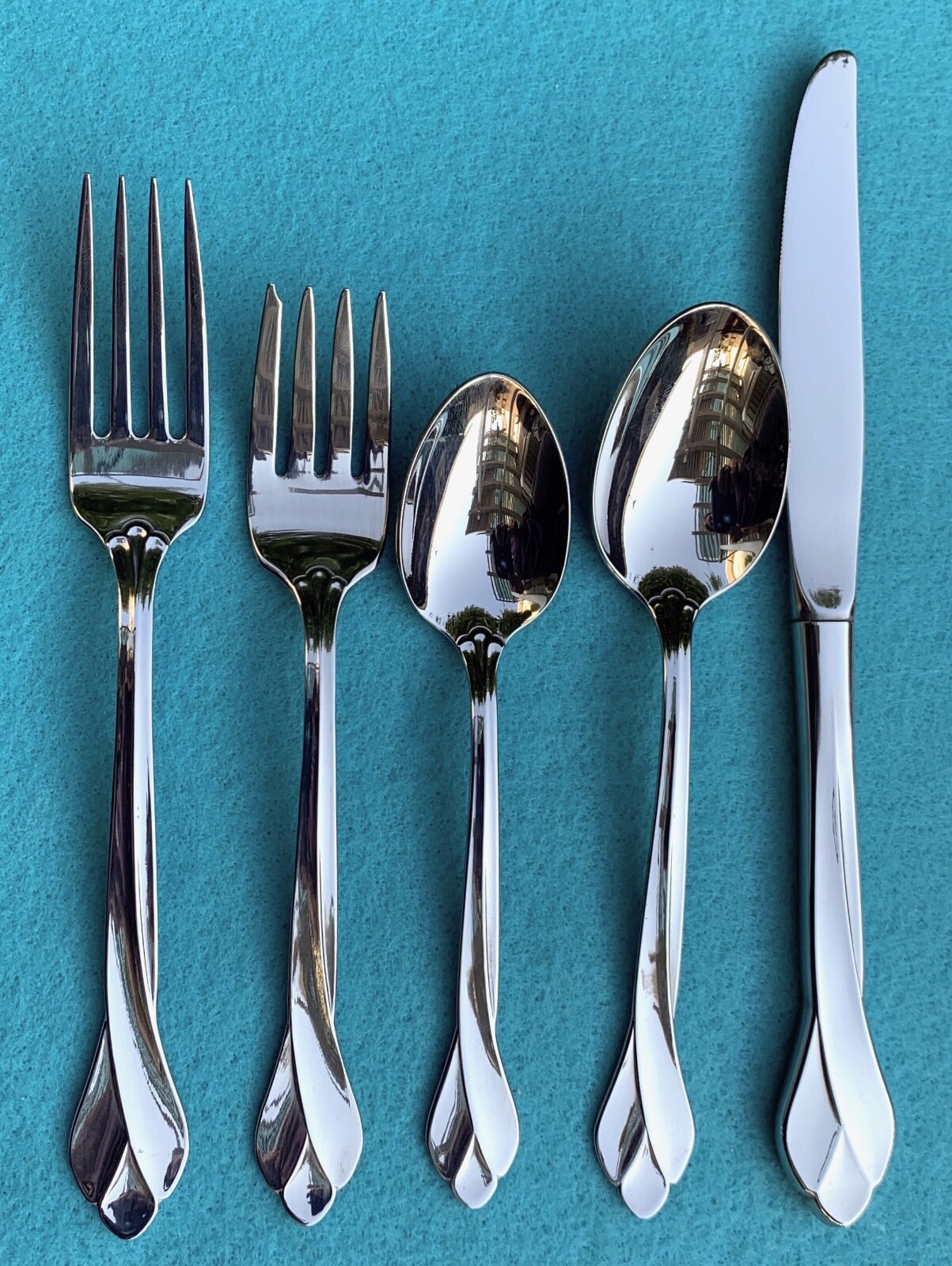 ONEIDA TRIBECA GLOSSY STAINLESS FLATWARE SILVERWARE You CHOOSE Pieces CHOICE eBay