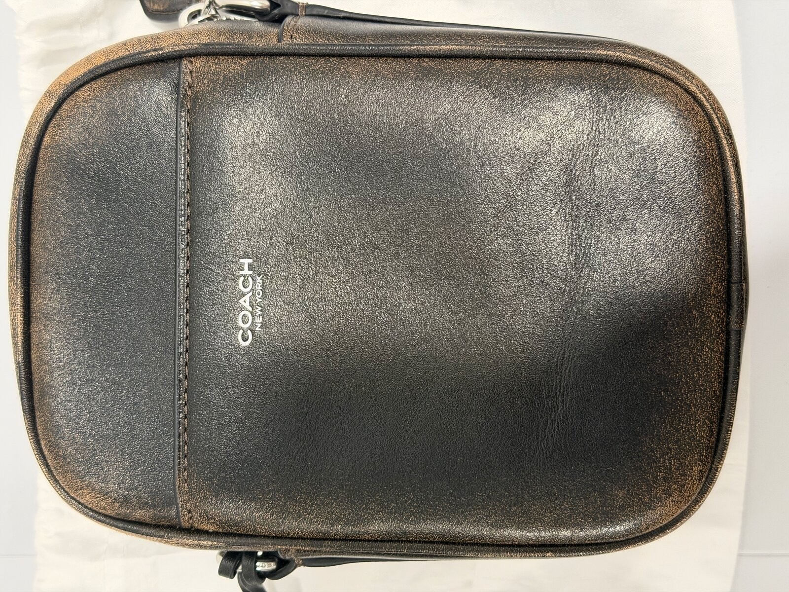 Coach Hitch Crossbody CBF94 Loved Leather Black/Light Tan Slightly Used