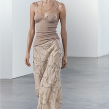 NWT ZARA EMBROIDERED BEADED SKIRT ZW COLLECTION SIZE SMALL