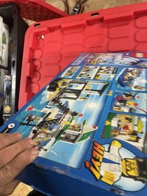 Lego City 4644 Marina Not Sure If Complete 1