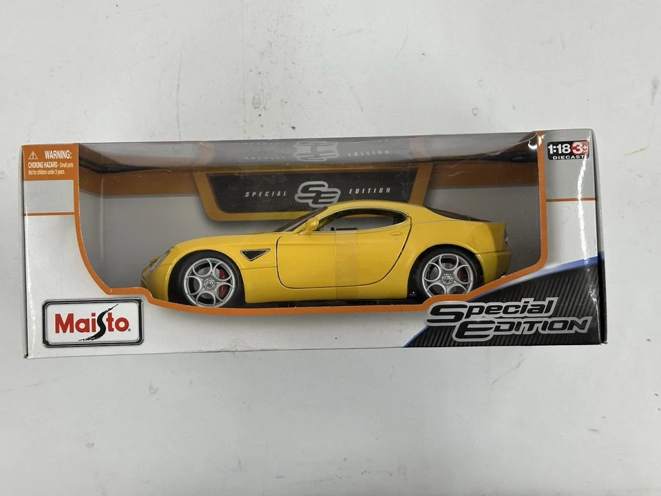 Maisto Alfa BC Competizione 1:18 - amarillo Foto 3 de 4