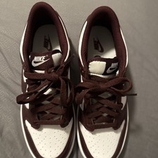 Nike Dunk Low Gs Burgundy Crush Gum HJ9282-100