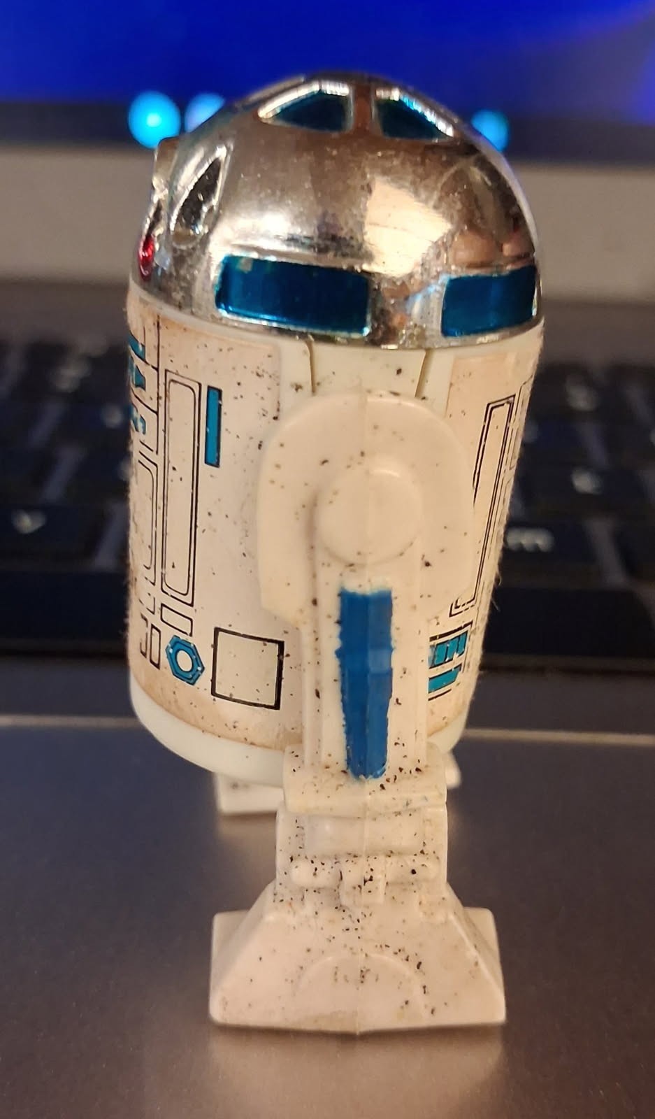 Detailed Lettering Blue 1977 R2-D2 VINTAGE KENNER STAR WARS ORIGINAL ACTION FIGURE HEAD CLICKS ...